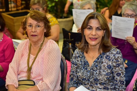 26052018 Coco y Lupita.