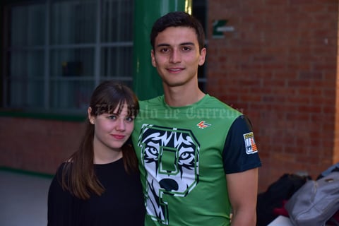 27052018 EN COMPETENCIAS.  Marifer y Juan.