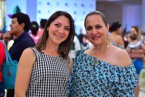 26052018 EN RECIENTE EVENTO.  Paty y Mónica.