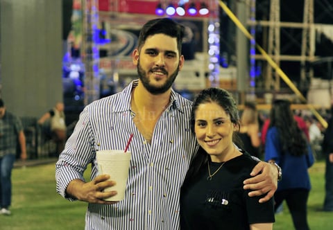 30052018 Ricardo y Daniela.