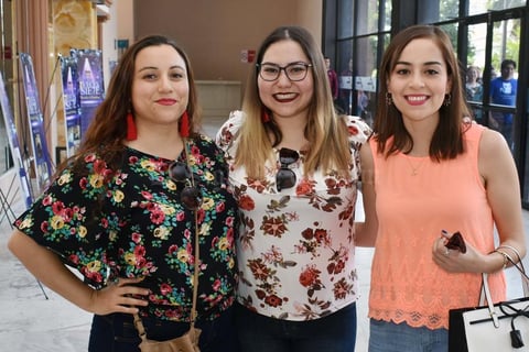 01062018 RECIENTE EVENTO.  Efi, Jusdy y Ana Pau.