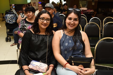 01062018 RECIENTE EVENTO.  Mariana y Melissa.