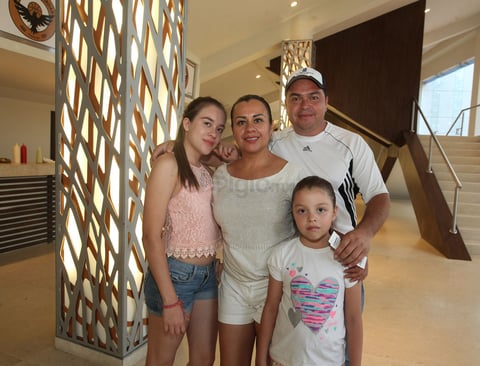 Familia Olivo Soto.