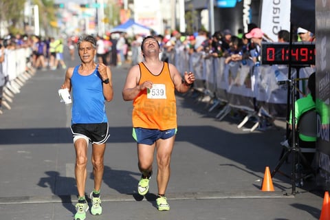 Corren Medio Maratón por la Libertad de Expresión
