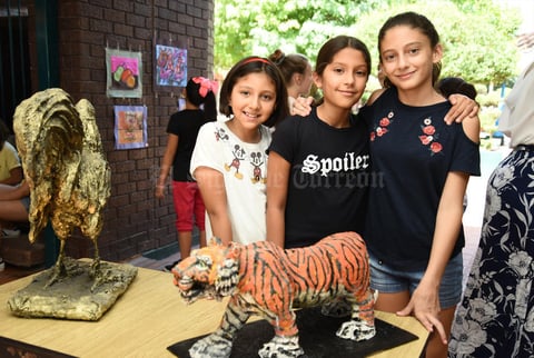 03062018 Renata Urbina, María Renata S. y Rania Rullan.