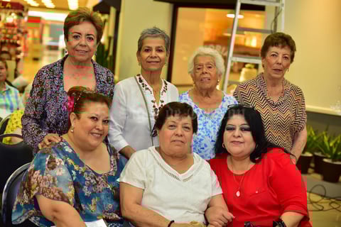 04062018 ENTRE AMIGAS.  Lety, Cecy, Lupita, Armida, Coquis, Angie y Lupita.