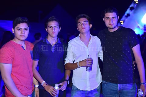 05062018 ENTRE AMIGOS.  Alex, Denis, Armando y Ricky.