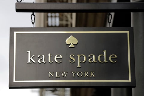 Nacida en 1962, estudió en la Universidad Estatal de Arizona, donde conoció a quien sería su socio y esposo, Anthony Spade, de quien tomo su apellido. Al terminar la carrea ambos viajaron a Nueva York, donde ella trabajó como asistente del editor de moda de la revista “Mademoiselle”.