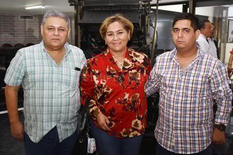 08062018 Roberto, Mireya y Gustavo.