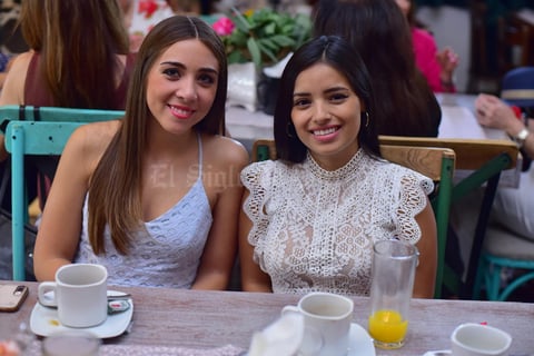 08062018 Daniela y Melina.