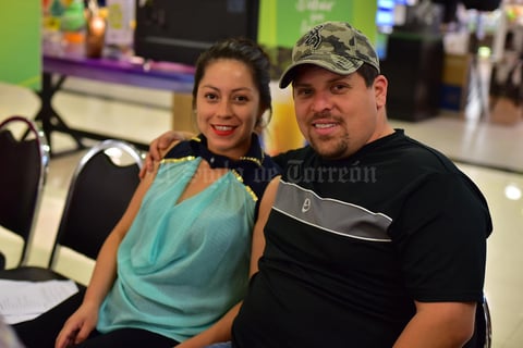 09062018 Salvador y Leslie.