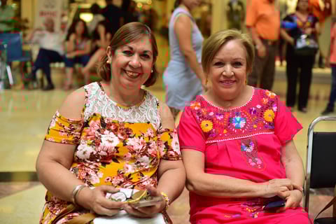 10062018 Rosalinda y Martha.