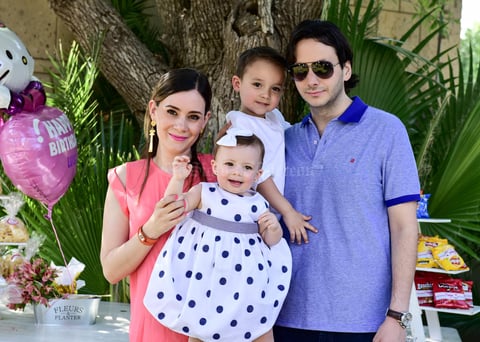 Maru y Ricardo con Ricky y Luz María