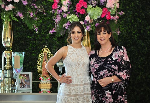 Ana Rosa con su mama  Rosa Maria Fernandez Ayala