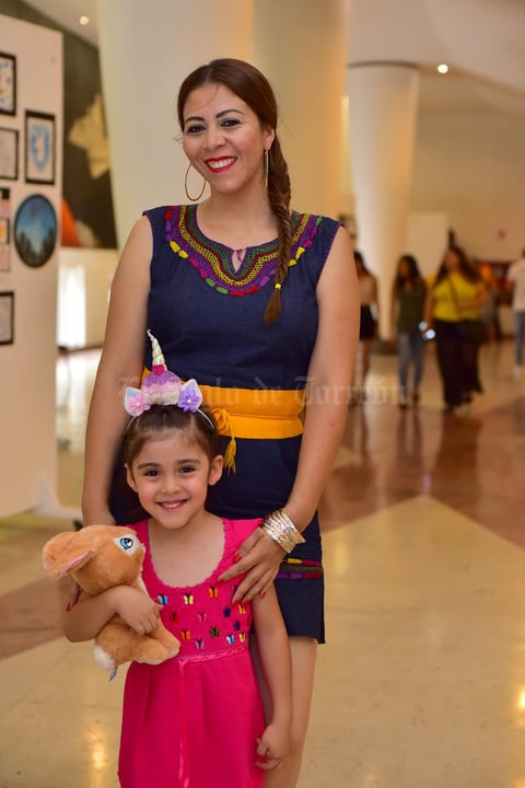 14062018 Eunice y Ximena.