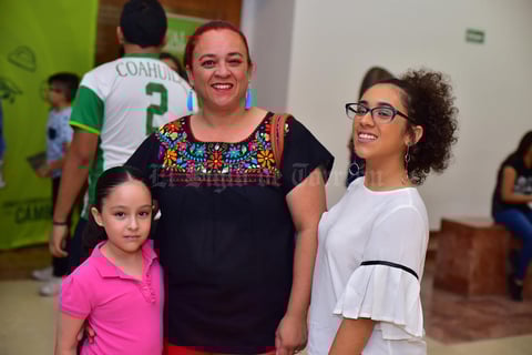 14062018 Ana, Elena y Anyle.