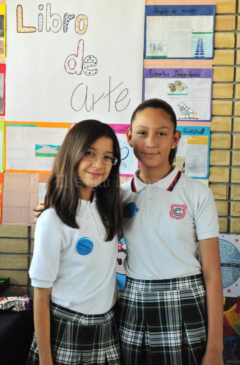 14062018 MUY LINDAS.  Estefanía y Natalia.