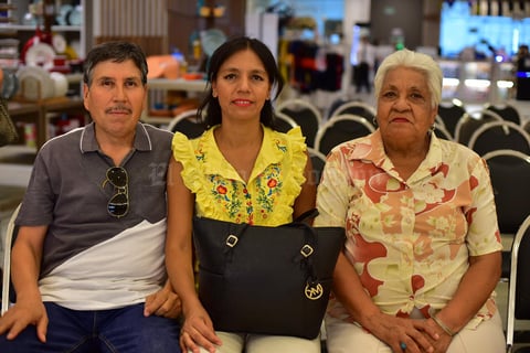 17062018 Jesús, Silvia e Irene.