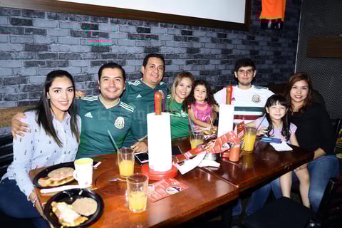 18062018 Perla, Cristian, Jovani, Claudia, Jovani y Silvia.