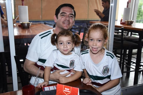 18062018 Román, Maty y Ana.