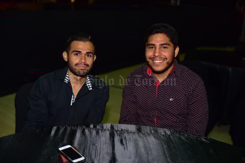 18062018 POSAN PARA LA FOTO.  Rodolfo y Óscar.