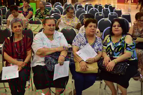 20062018 Cecy, Coquis, Angie y Lupita.