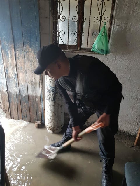 Ante las lluvias se registraron 24 casas con distintos niveles de inundación de hasta 30 centímetros.