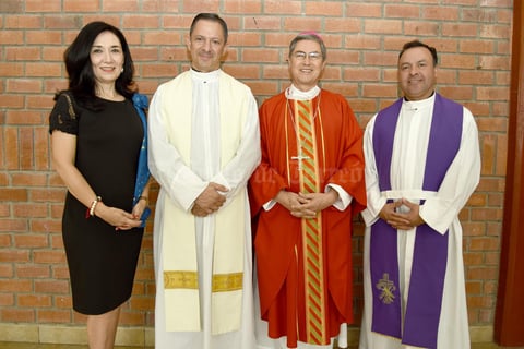 22062018 RECIENTE EVENTO.  Verónica Casas, Alfonso Velarde, Obispo Luis Martín Beltrán Barraza y Gerardo de la Rosa.