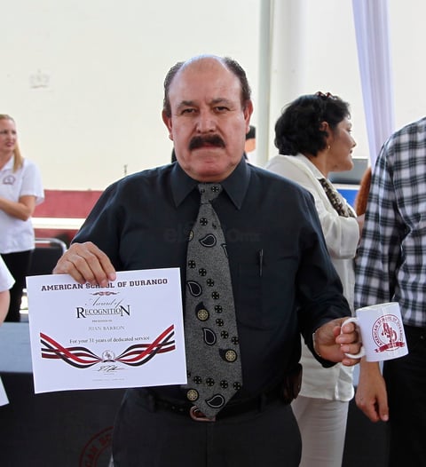 Emotiva despedida del Colegio Americano de Durango