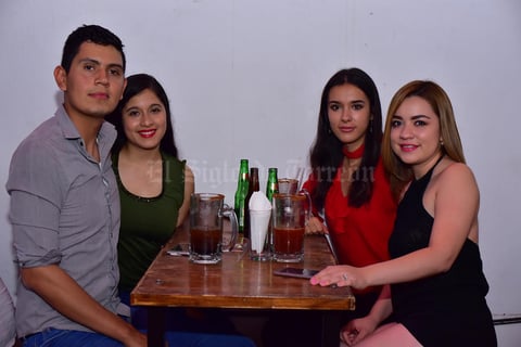 25062018 Kevin, Eréndira, Paty y Karen.