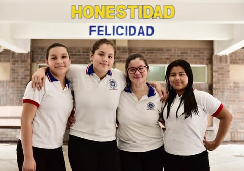 24062018 Sofía, Alejandra, Ana y Galilea.