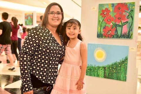 24062018 Rocío y Regina.