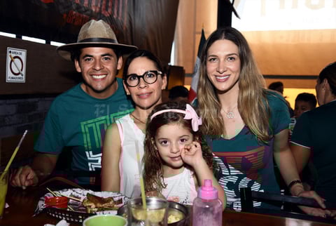 25062018 Familia Navarro.