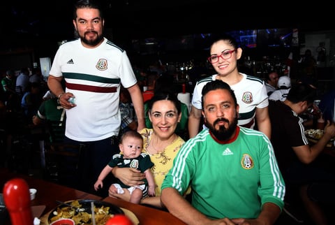 27062018 Martha, Salomón, Sandra y Luis.