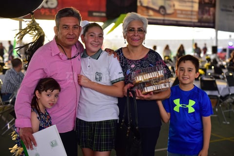 29062018 Regina, Rodolfo, Isabella, Ana Lilia y Diego.
