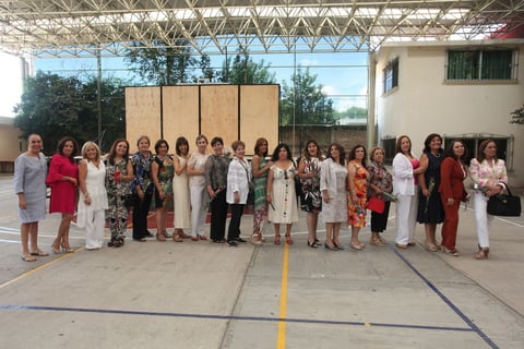 Emotiva reunión de ex alumnas del Colegio Sor Juana