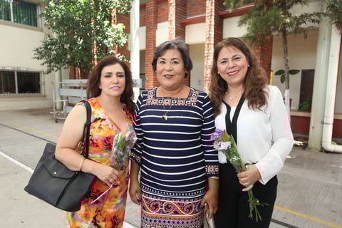 Emotiva reunión de ex alumnas del Colegio Sor Juana