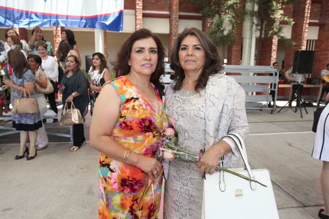 Emotiva reunión de ex alumnas del Colegio Sor Juana