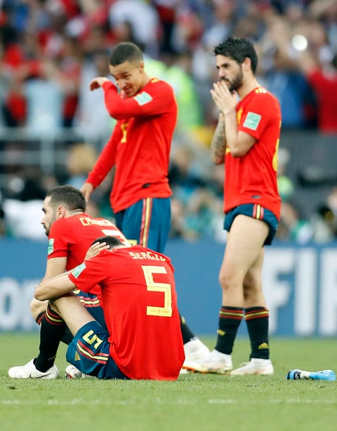Los jugadores de la 'Furia Roja' quedaron desechos tras la eliminación.