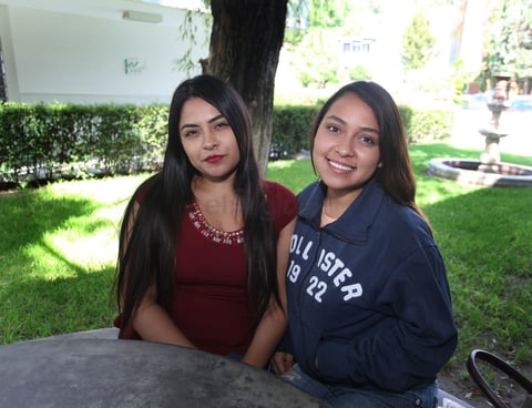 Natziara Luna y Cassandra Villegas.