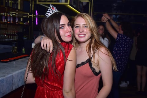 Angela y Daniela