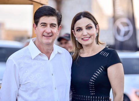 Gabriel Santibanez y Layla de Santibanez