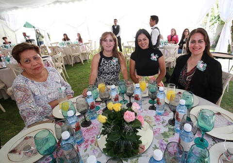 Despedida de soltera para Ana Bety Enríquez