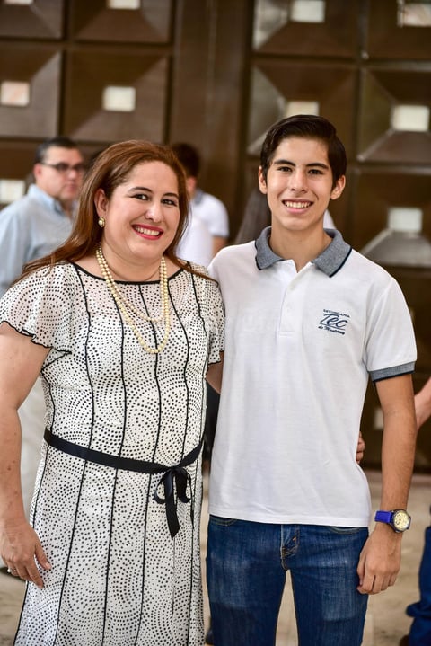 12072018 MISA DE ACCIóN DE GRACIAS.  En familia.