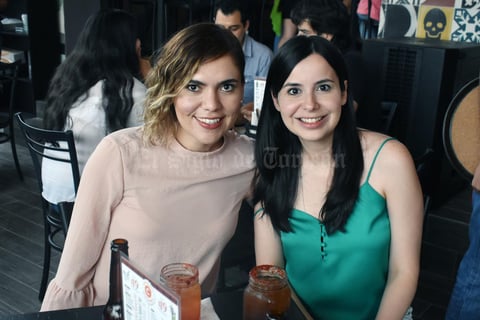 13072018 Esther y Sara.
