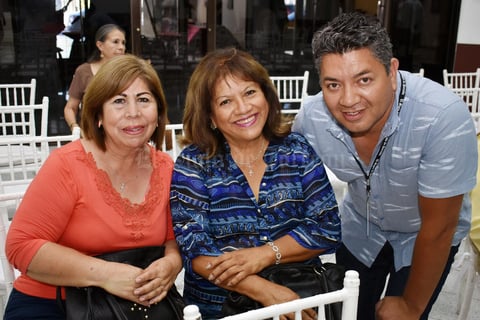 20072018 María del Refugio, Rosy y Edgar.