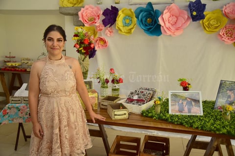 20072018 DESPIDE SU SOLTERíA.  Mónica García.