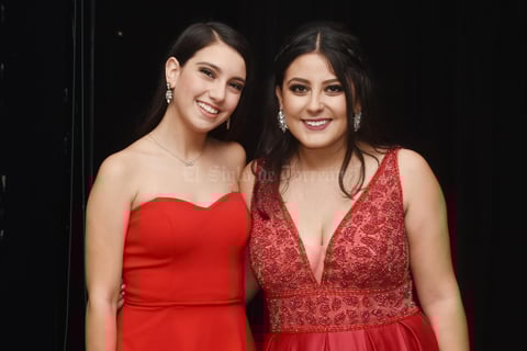 Mariana y Dora
