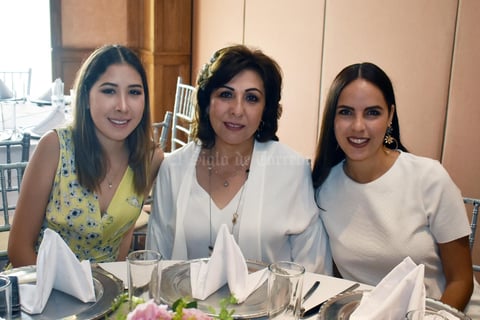 Mariana  Camis y Marifer