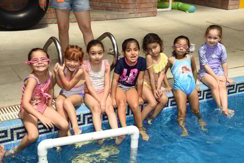 Paola  Marijose  Marisofi  Alexa  Ximena  Sara y Carolina